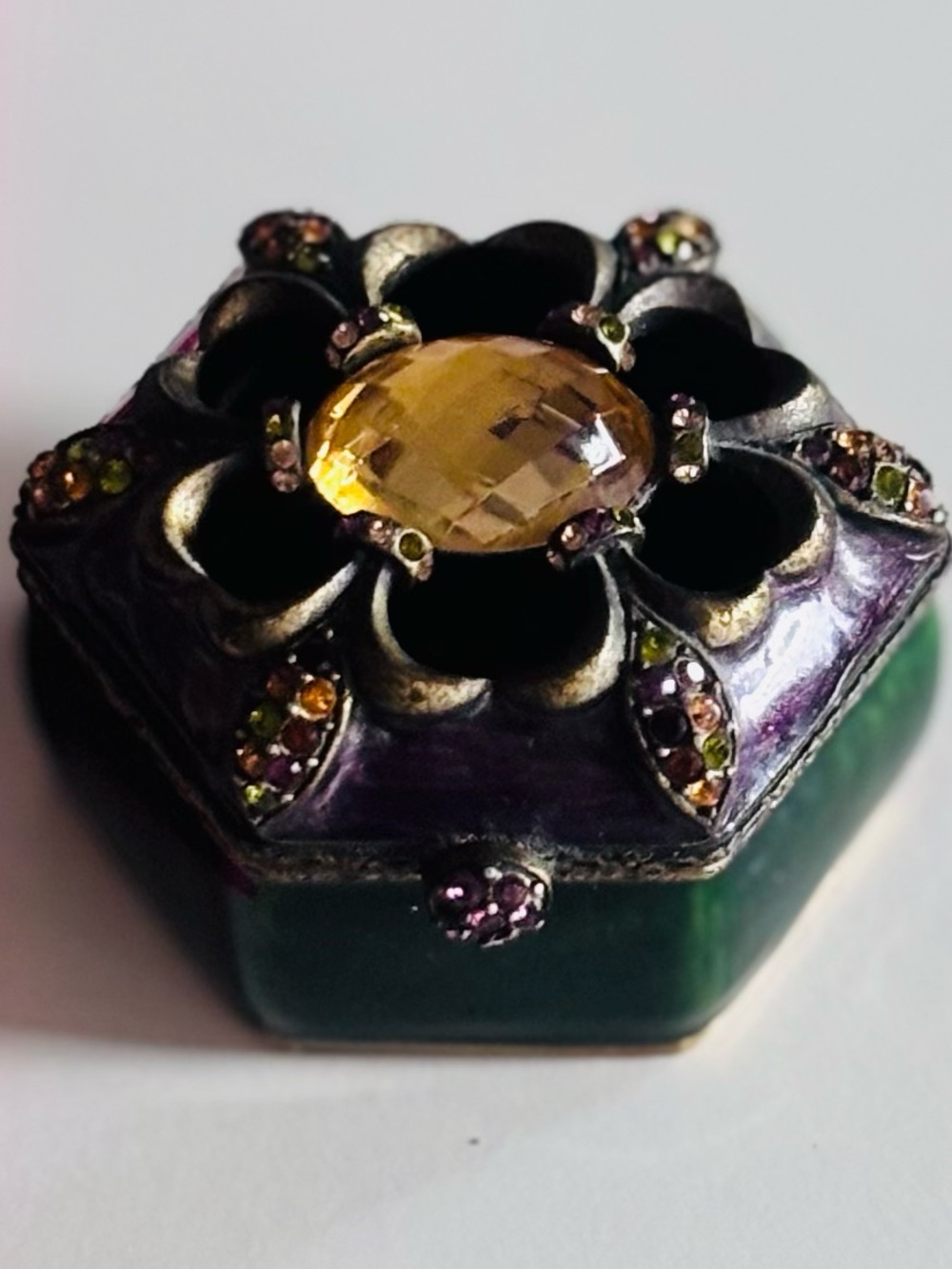 Jay Strongwater Gold Color Hexagon Trinket Box Swarovski Crystals